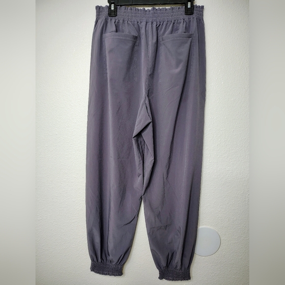 Athleta Dusk Violet Savannah Jogger Pants Sz 12 Elastic Waist 4 Pockets - Picture 7 of 13